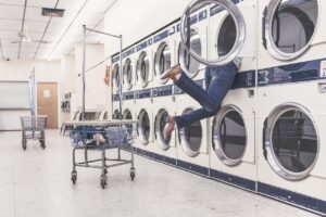 laundry, washing machines, laundry shop-413688.jpg